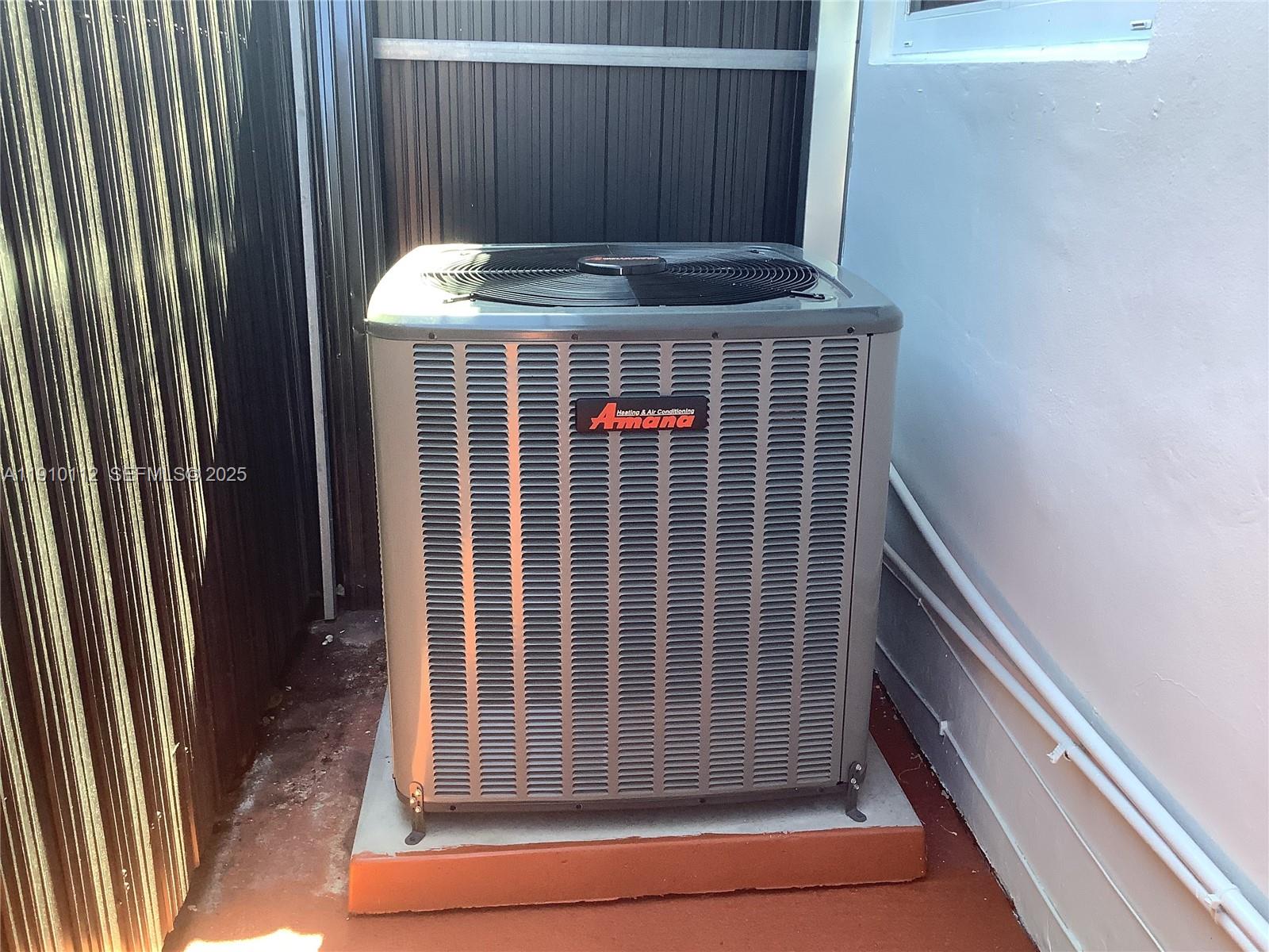 7435 Southwest 23rd Street, Unit FRONT Miami, FL 33155 - Photo 16 of 28