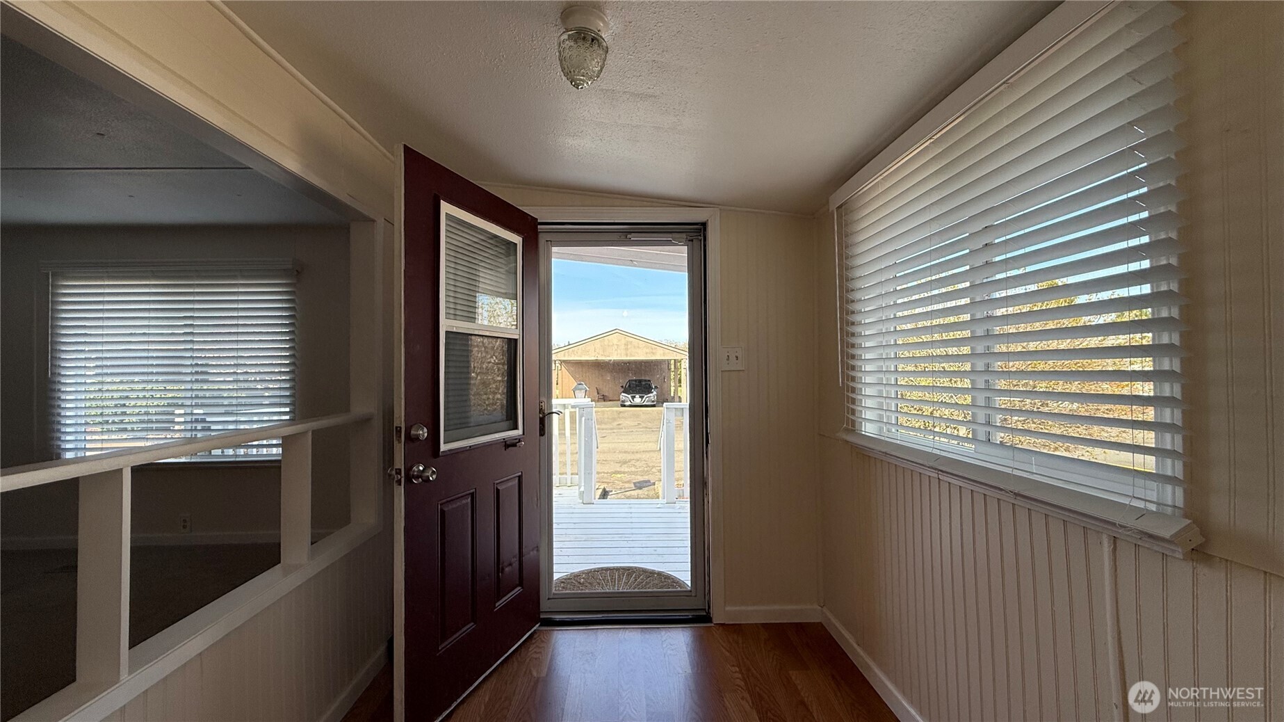 210 Ho Hum Lane Aberdeen, WA 98520 - Photo 9 of 32