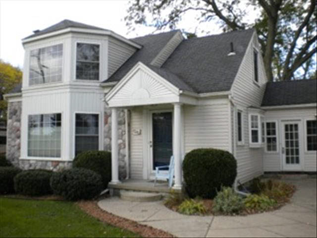 606 Cole Road Monroe, MI 48162 - Photo 1 of 11 20376484.JPG