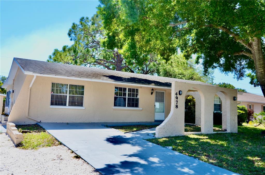 4978 Gold Trees Way Sarasota, FL 34232 - Photo 1 of 1