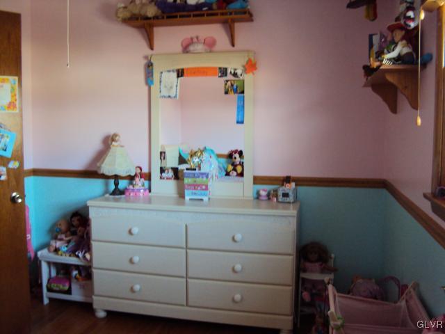 2943 Center Road Northampton, PA 18067 - Photo 10 of 20 Gallery Image 10