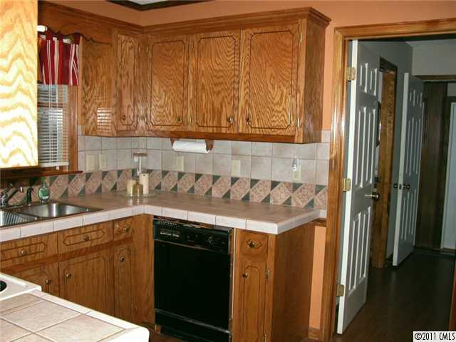 92 Traywick Road Peachland, NC 28133 - Photo 6 of 13 Gallery Image 6