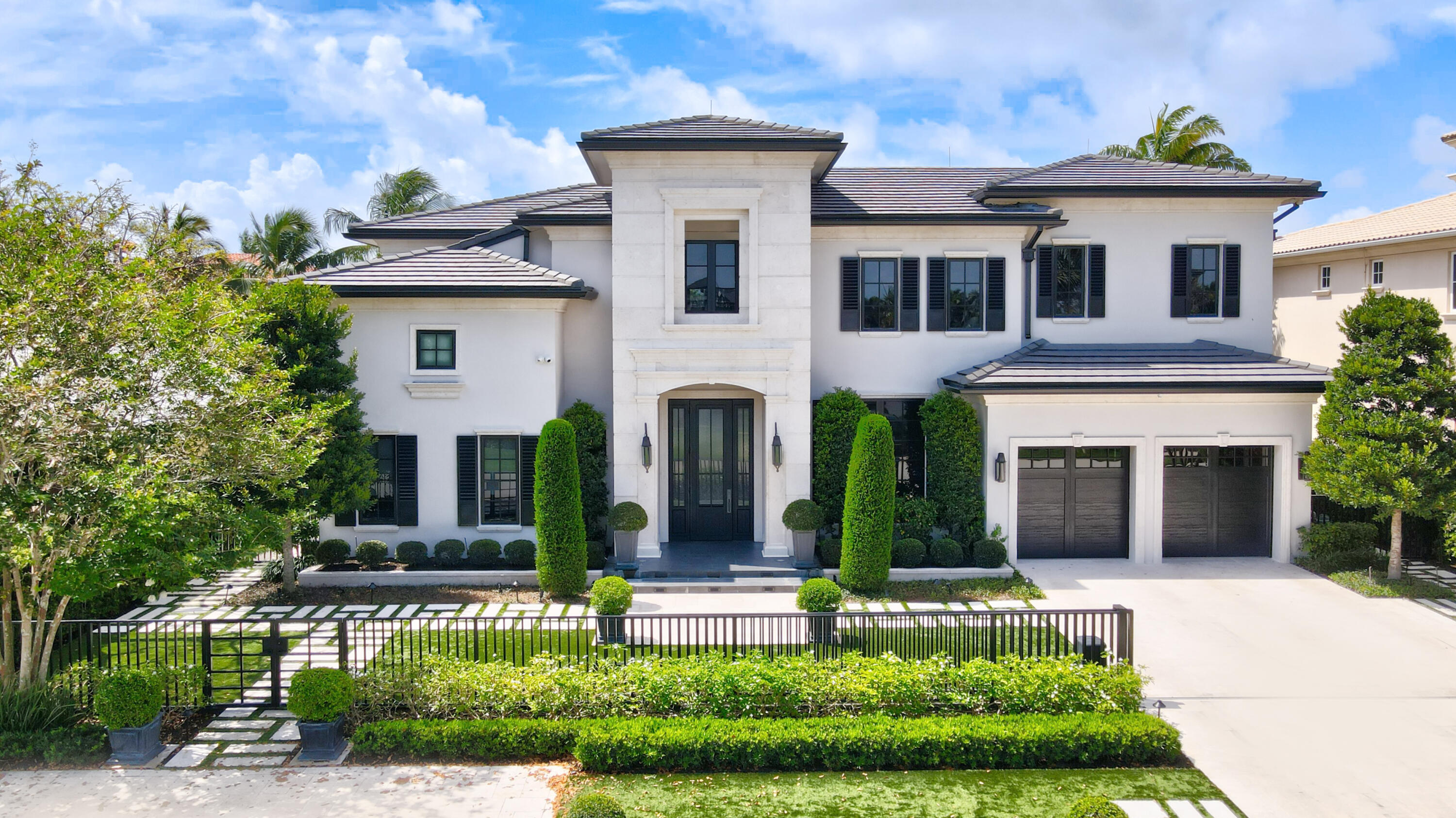 550 Golden Harbour Drive Boca Raton, FL 33432 - Photo 2 of 109 Front Exterior