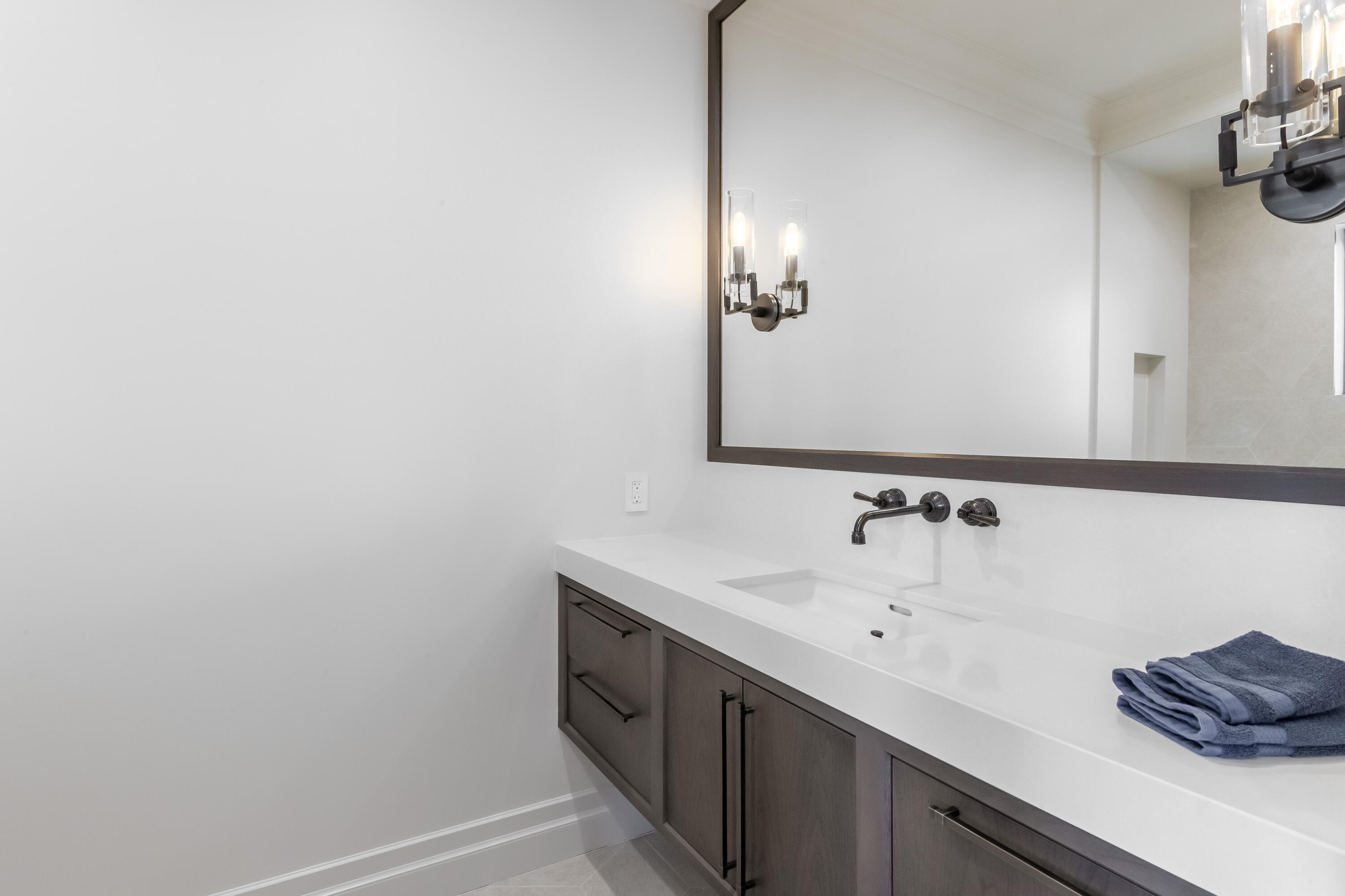 550 Golden Harbour Drive Boca Raton, FL 33432 - Photo 53 of 109 Bathroom (3)