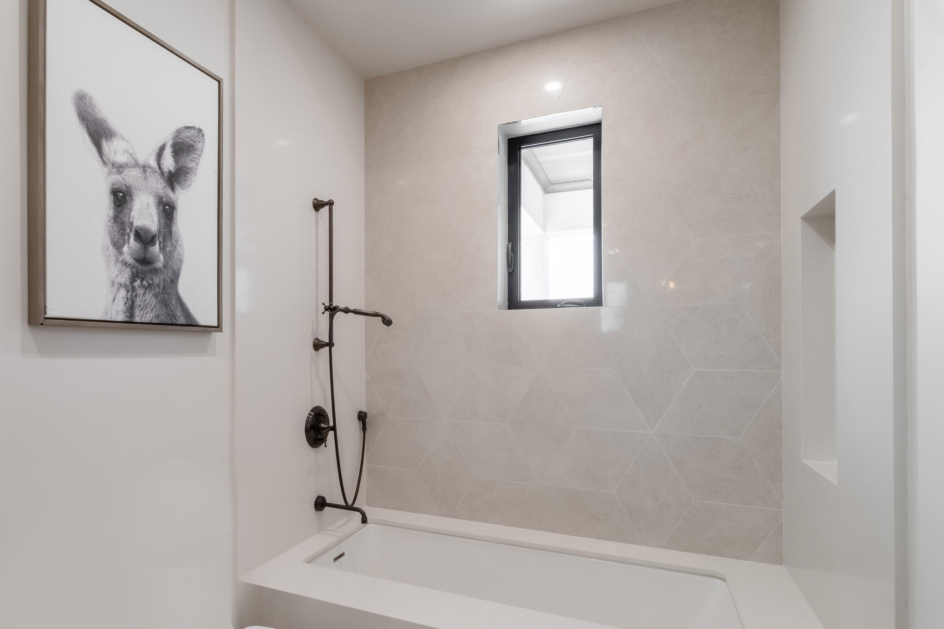 550 Golden Harbour Drive Boca Raton, FL 33432 - Photo 54 of 109 Bathroom (3)