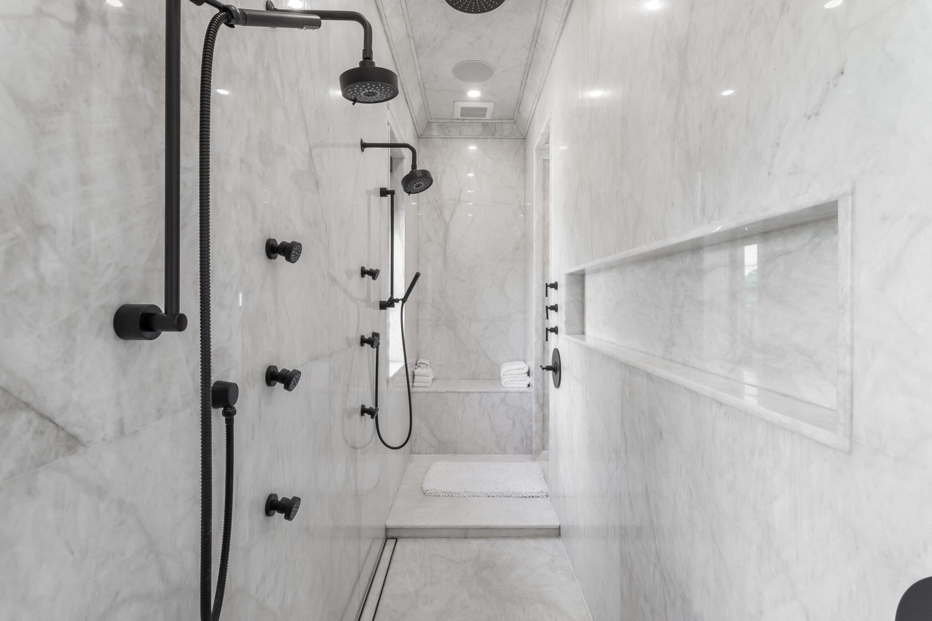 550 Golden Harbour Drive Boca Raton, FL 33432 - Photo 69 of 109 Master Bathroom