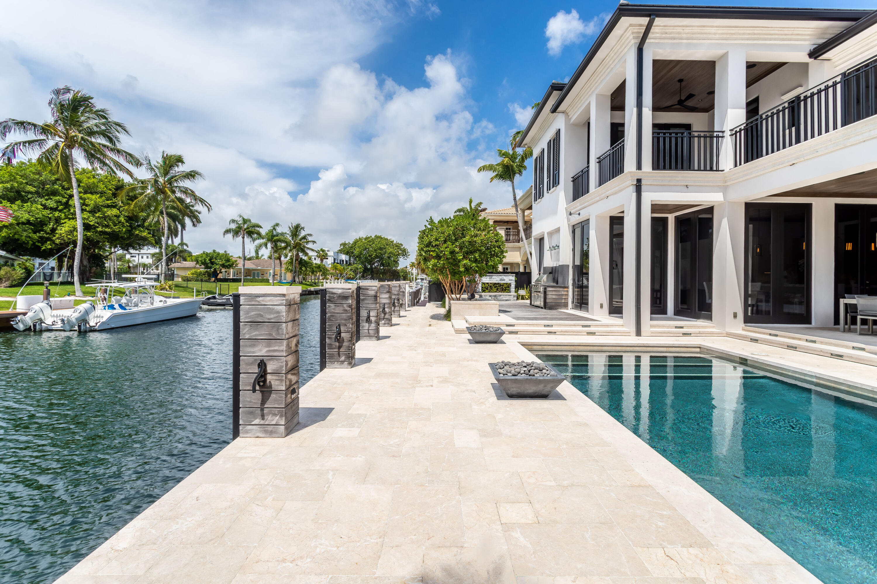 550 Golden Harbour Drive Boca Raton, FL 33432 - Photo 80 of 109 Back - Exterior