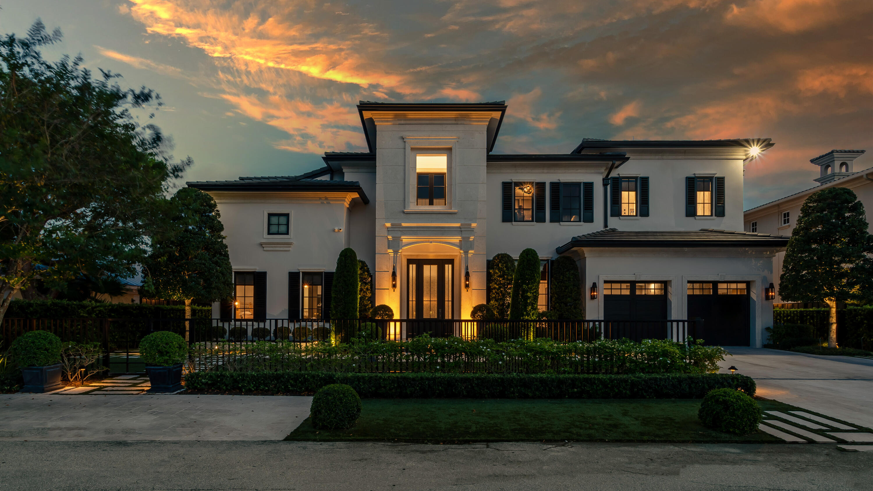 550 Golden Harbour Drive Boca Raton, FL 33432 - Photo 92 of 109 Twilight - Front - Exterior