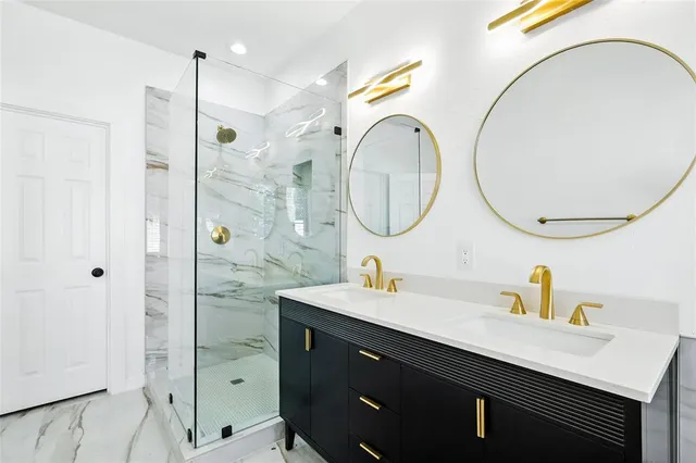 $424,990 | 1800 Hyde Park Court, Flower Mound, TX 75028