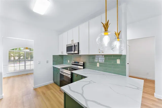 $424,990 | 1800 Hyde Park Court, Flower Mound, TX 75028