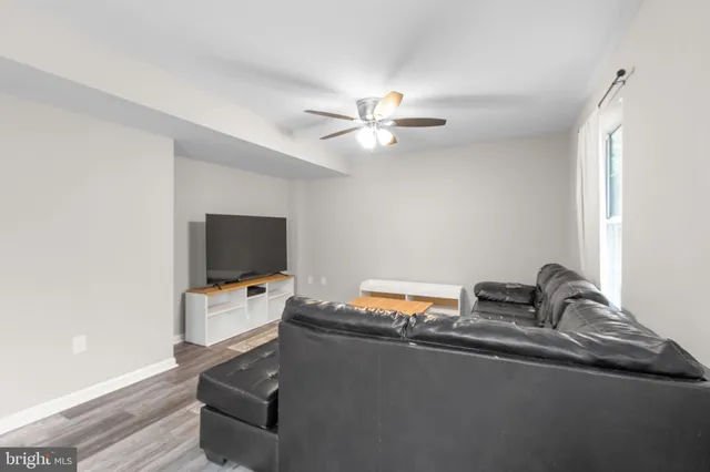 $625,000 | 86 Debbie Drive, Fredericksburg, VA 22406