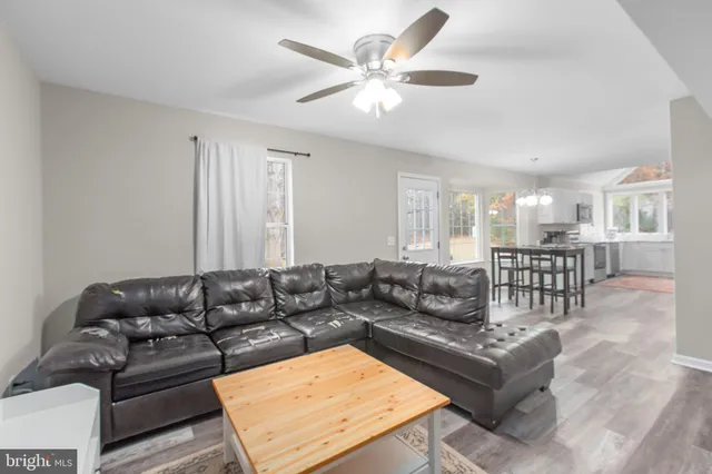 $625,000 | 86 Debbie Drive, Fredericksburg, VA 22406