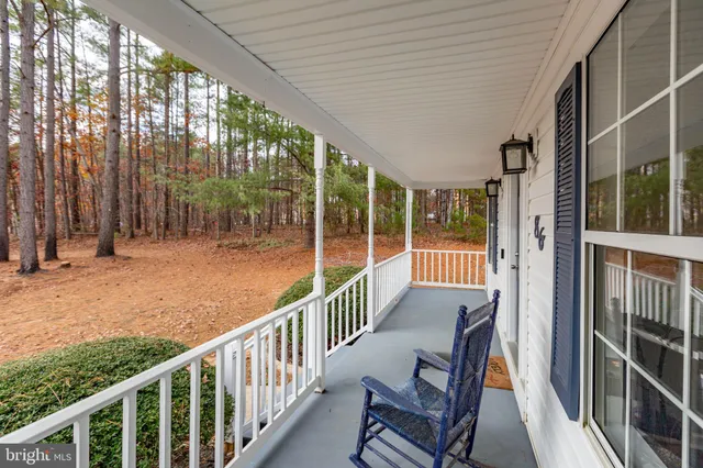 $625,000 | 86 Debbie Drive, Fredericksburg, VA 22406