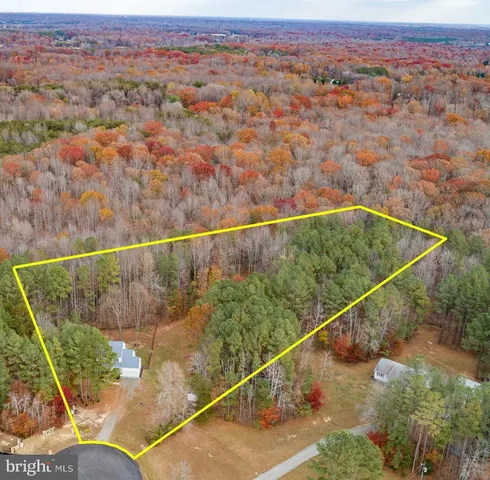 $625,000 | 86 Debbie Drive, Fredericksburg, VA 22406