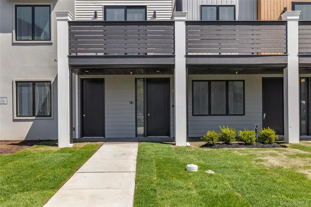 $1,125,000 | 236 Old Nyack Turnpike, Unit 202, Spring Valley, NY 10977