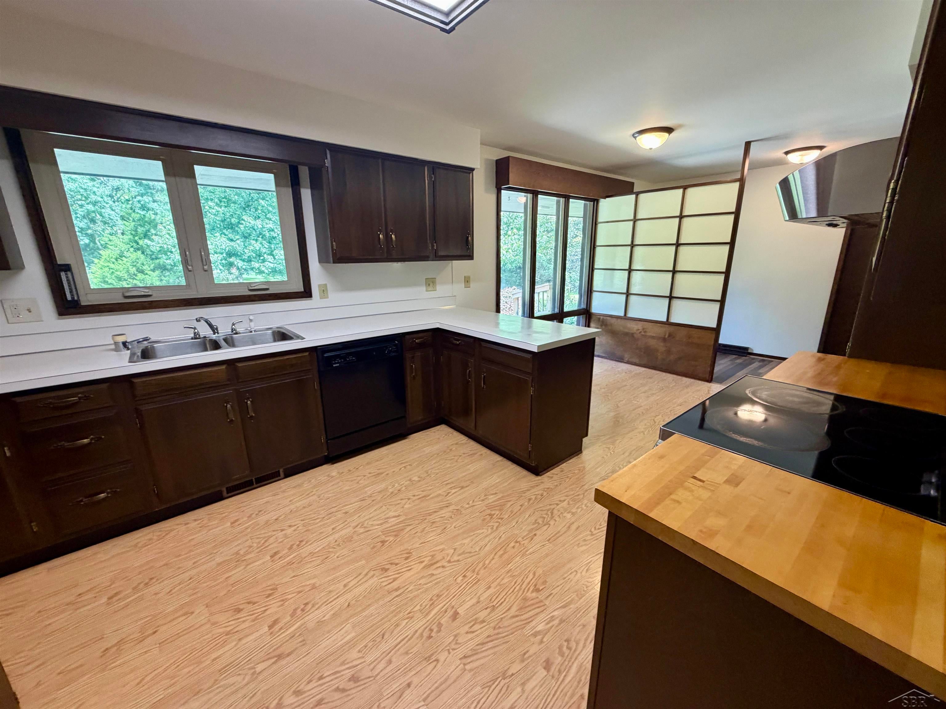 12215 Scott Road Freeland, MI 48623 - Photo 3 of 27 Gallery Image 3