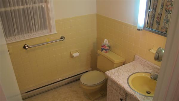 65 Governors Road Milton, MA 02186 - Photo 8 of 16