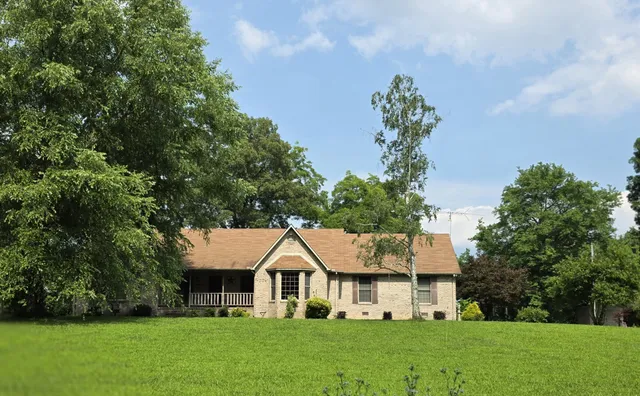 $499,900 | 3645 Prairie Plains Road, Hillsboro, TN 37342
