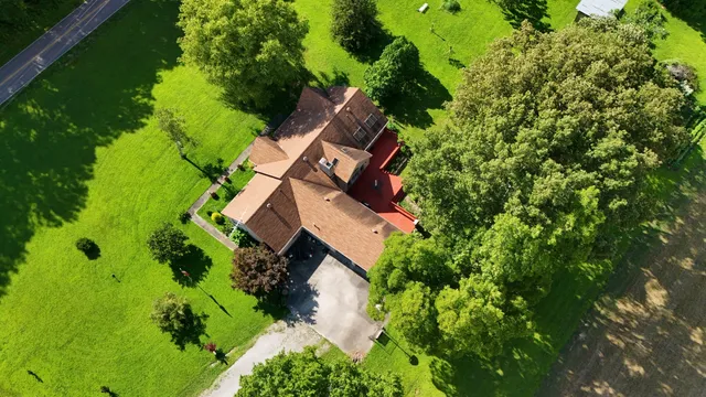 $499,900 | 3645 Prairie Plains Road, Hillsboro, TN 37342