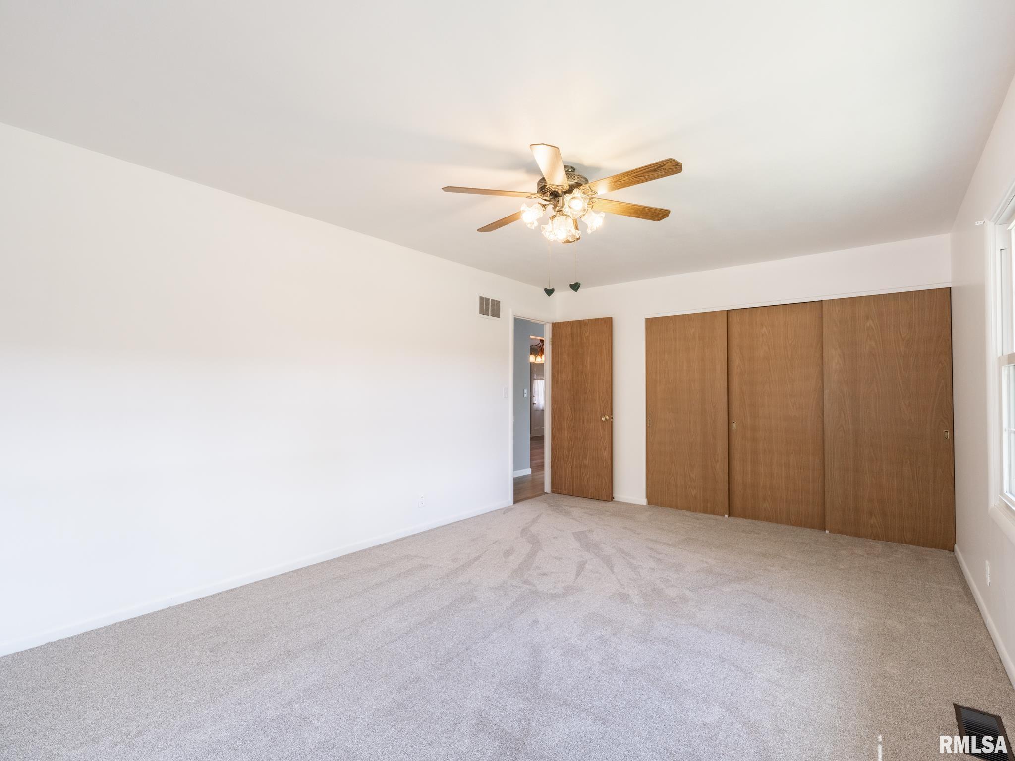 4208 North Knollridge Road Peoria, IL 61614 - Photo 31 of 56 Gallery Image 31