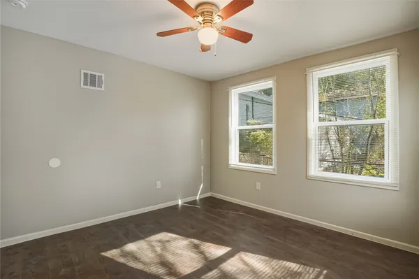 a view of a yard in front of house