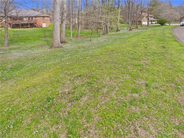 $40,000 | 12 Vaughts Run Way, Washington, WV 26181
