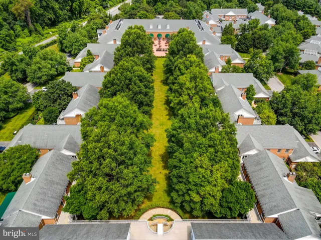 $320,000 | 402 Brightwood Club Drive, Unit 402, Lutherville-Timonium, MD 21093