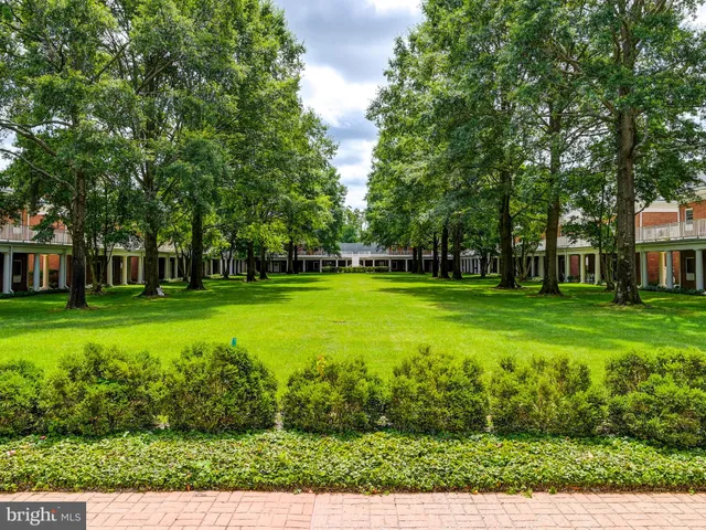 $320,000 | 402 Brightwood Club Drive, Unit 402, Lutherville-Timonium, MD 21093