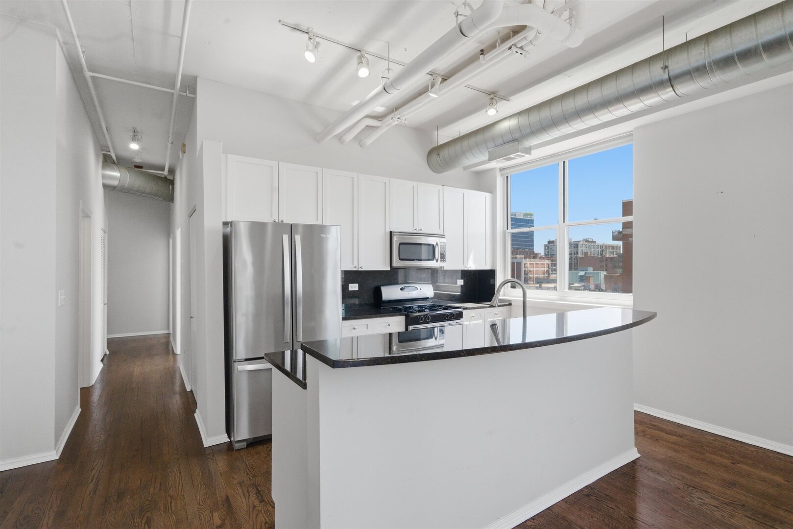 950 West Monroe Street, Unit 710 Chicago, IL 60607 - Photo 12 of 26