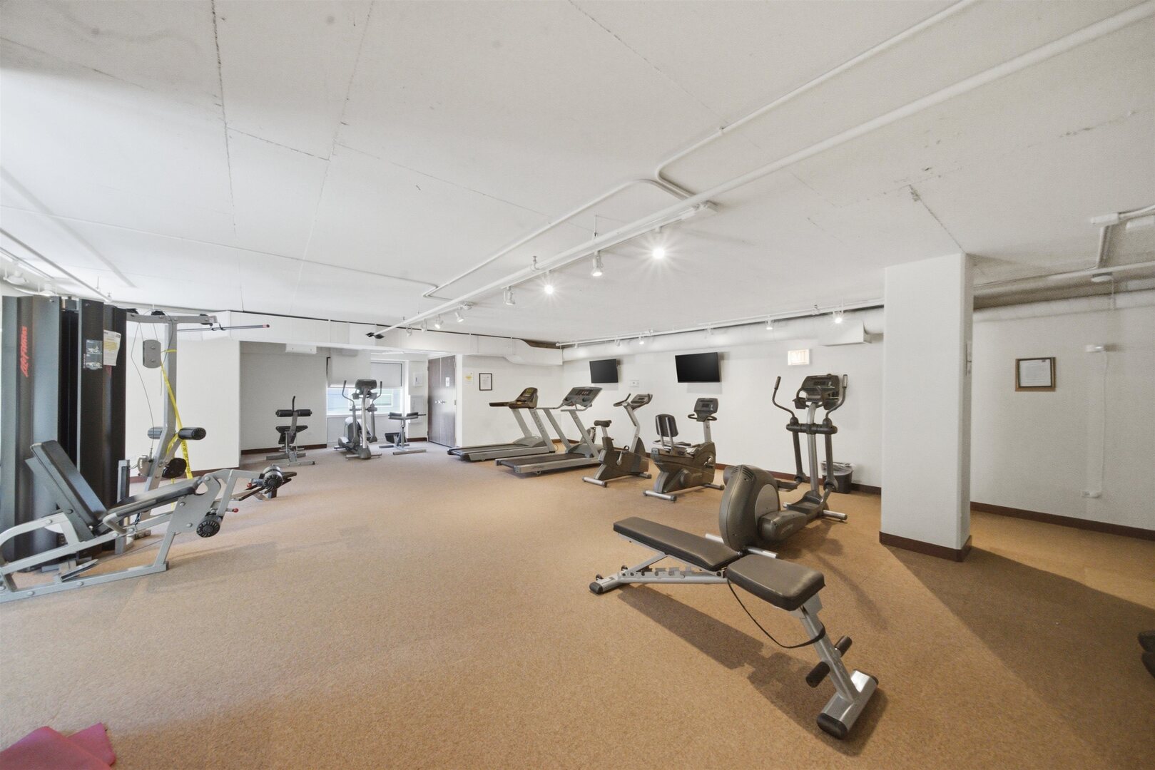 950 West Monroe Street, Unit 710 Chicago, IL 60607 - Photo 25 of 26