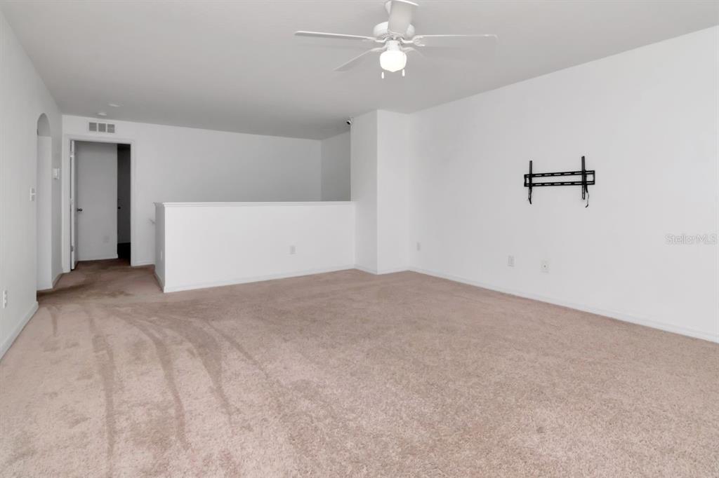 5446 Suncatcher Drive Wesley Chapel, FL 33545 - Photo 13 of 48