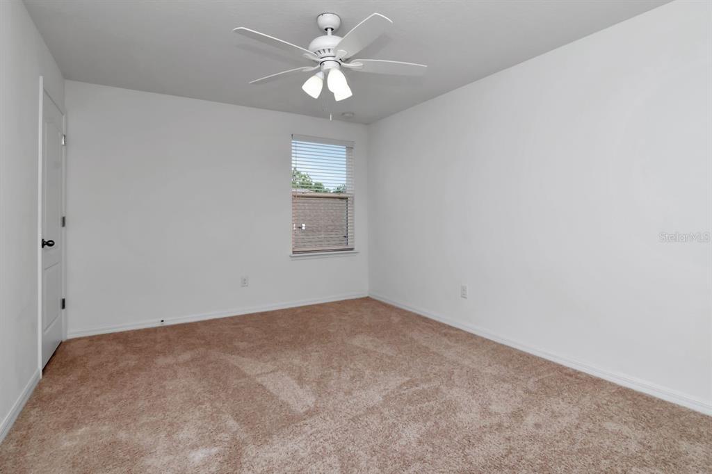 5446 Suncatcher Drive Wesley Chapel, FL 33545 - Photo 17 of 48