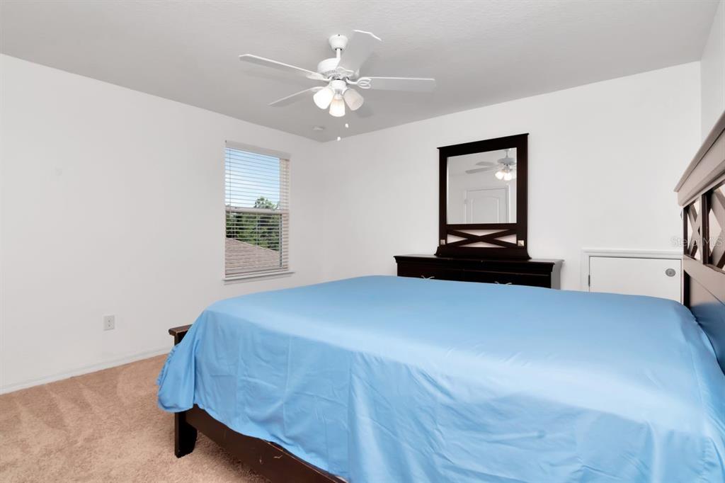 5446 Suncatcher Drive Wesley Chapel, FL 33545 - Photo 18 of 48