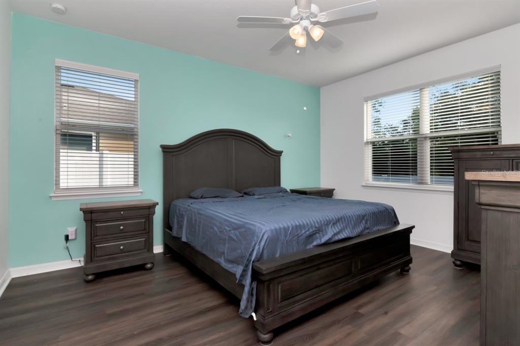 5446 Suncatcher Drive Wesley Chapel, FL 33545 - Photo 9 of 48