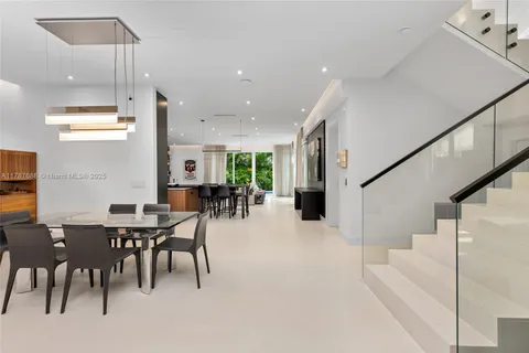 $4,750,000 | 4039 Ventura Avenue, Miami, FL 33133