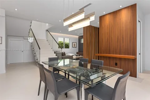 $4,750,000 | 4039 Ventura Avenue, Miami, FL 33133