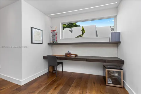 $4,750,000 | 4039 Ventura Avenue, Miami, FL 33133