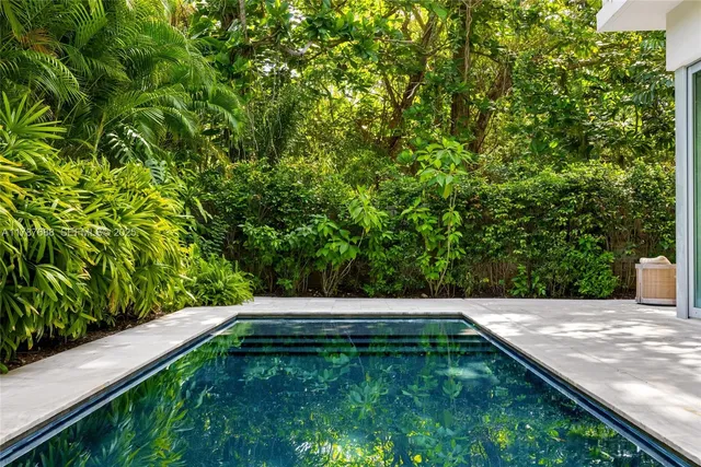 $4,500,000 | 4039 Ventura Avenue, Miami, FL 33133