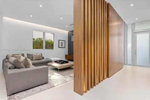 $4,750,000 | 4039 Ventura Avenue, Miami, FL 33133