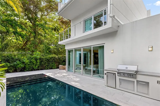 $4,500,000 | 4039 Ventura Avenue, Miami, FL 33133