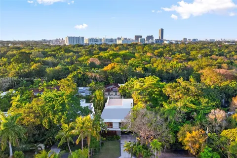 $4,750,000 | 4039 Ventura Avenue, Miami, FL 33133