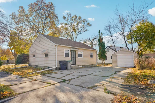 $162,000 | 4004 West Congress Street, Milwaukee, WI 53209