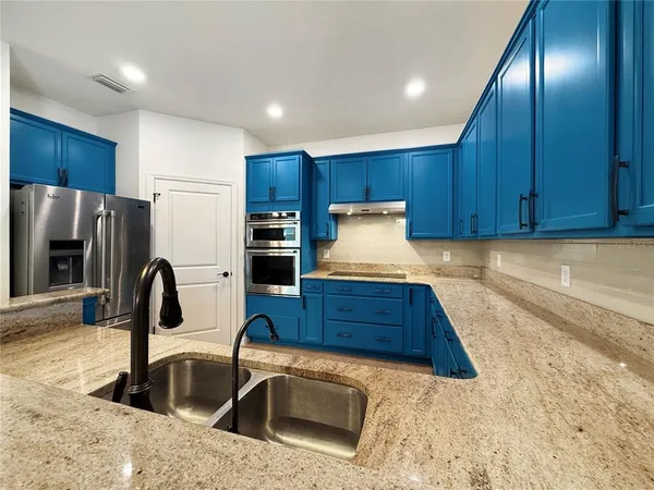 $3,000 | 10551 Park Meadowbrooke Drive, Riverview, FL 33578