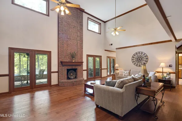 $999,995 | 12965 Whispering Pines Drive, Olive Branch, MS 38654