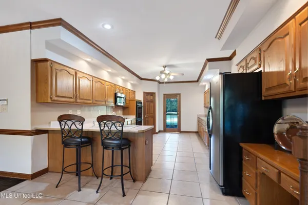 $999,995 | 12965 Whispering Pines Drive, Olive Branch, MS 38654