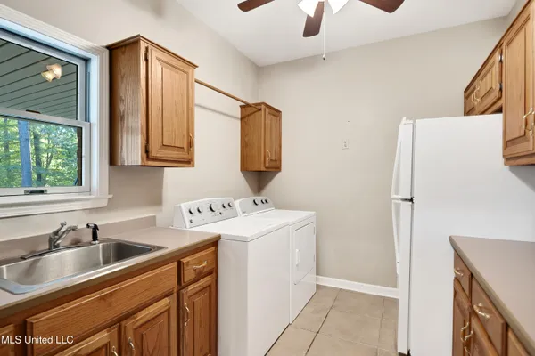 $999,995 | 12965 Whispering Pines Drive, Olive Branch, MS 38654