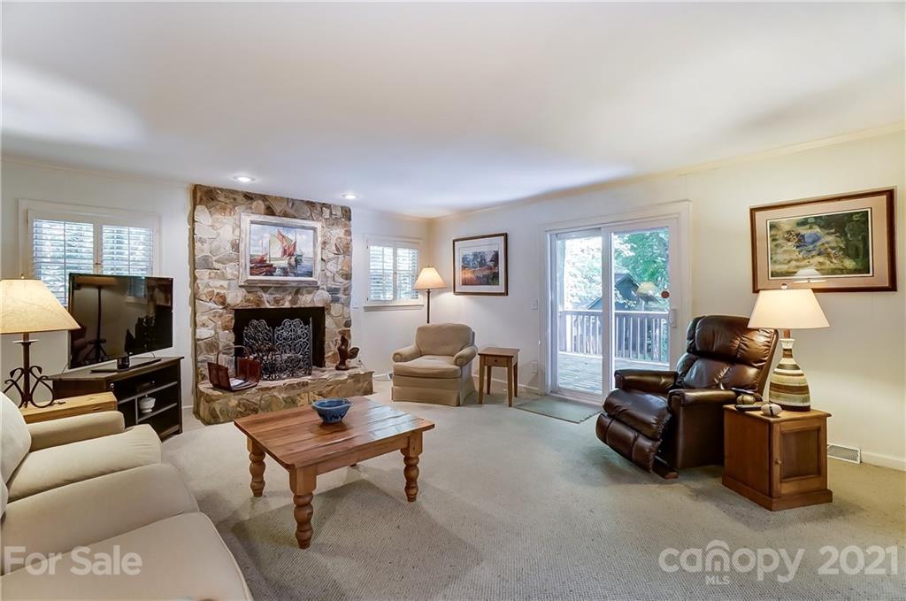 541 Harrogate Road Matthews, NC 28105 - Photo 18 of 27 Gallery Image 18