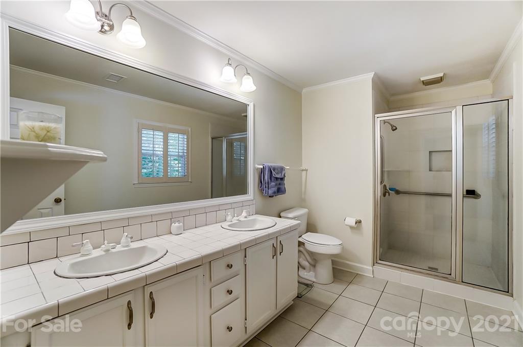 541 Harrogate Road Matthews, NC 28105 - Photo 23 of 27 Gallery Image 23