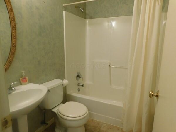 31044 Mays Road Logan, OH 43138 - Photo 22 of 27