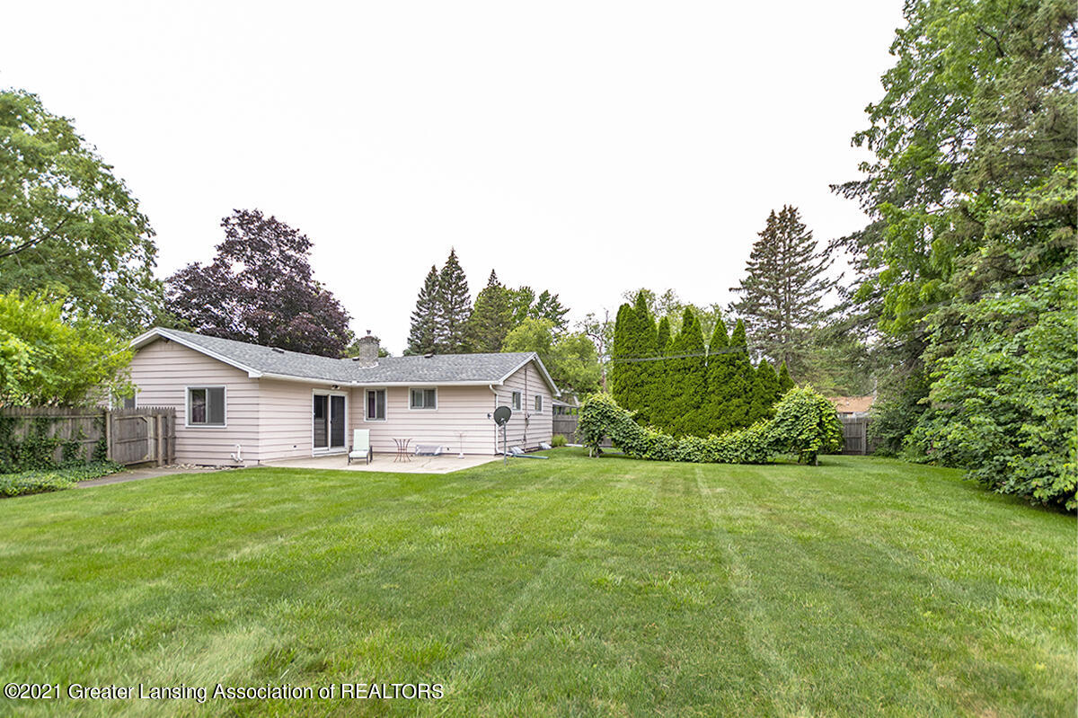 3200 Sunnylane Lansing, MI 48906 - Photo 26 of 27 Rear Elevation